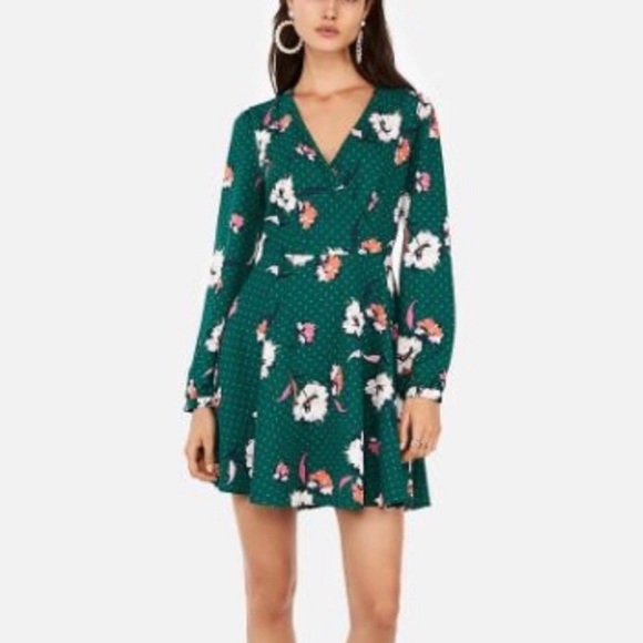 Express | Mixed Print Surplice Mini Dress Sz S NWT - Picture 2 of 15